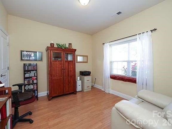 5th image of 5714 Bradford Lake Ln
