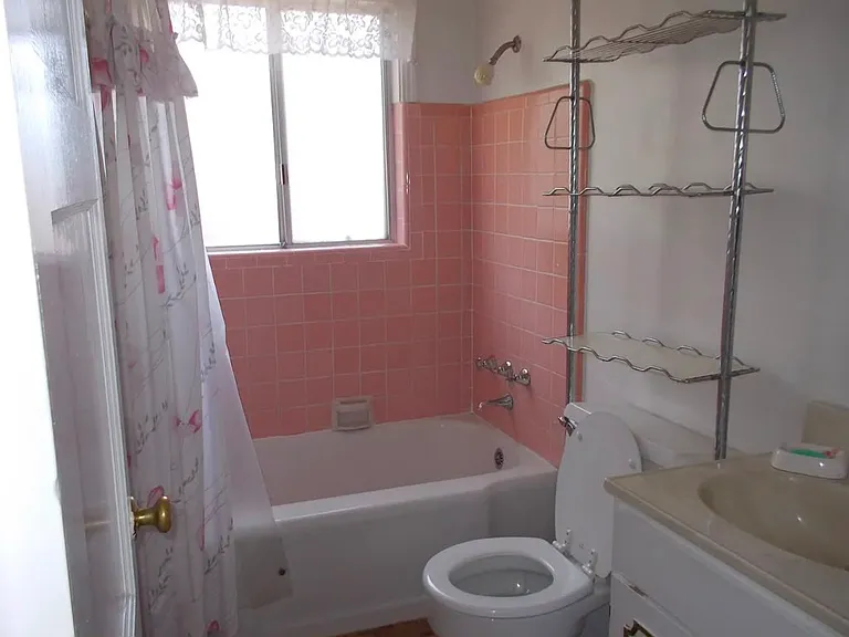115 Cypress St #1 — Photo 4