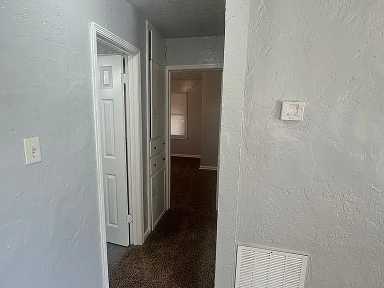 125 E Northrup Dr — Photo 29