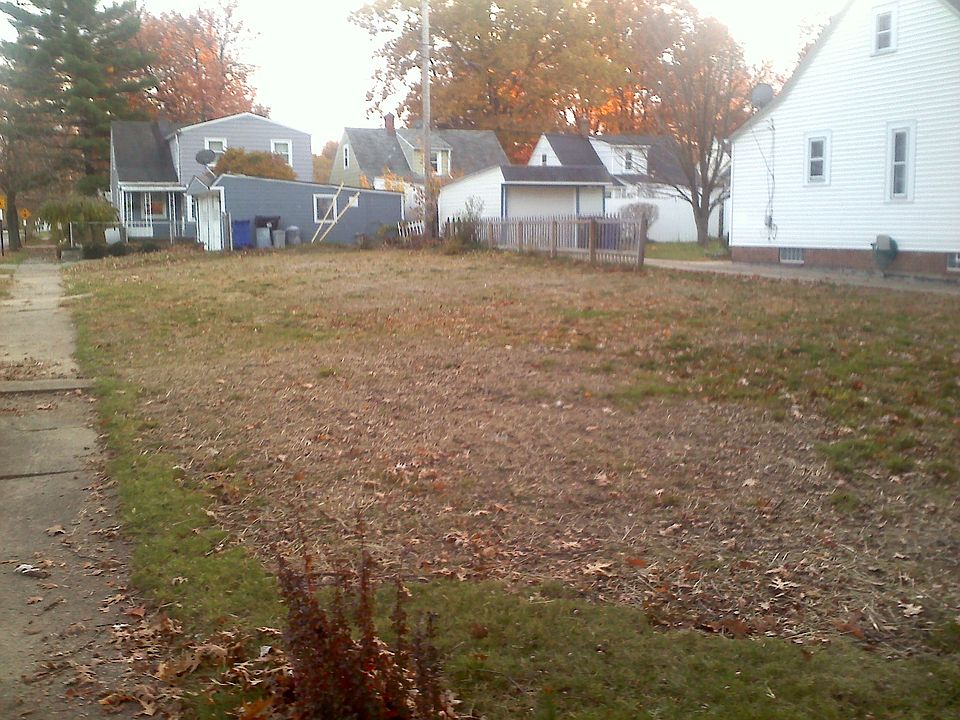 VACANT LOT