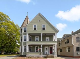 154 Grove St, Woonsocket, RI 02895