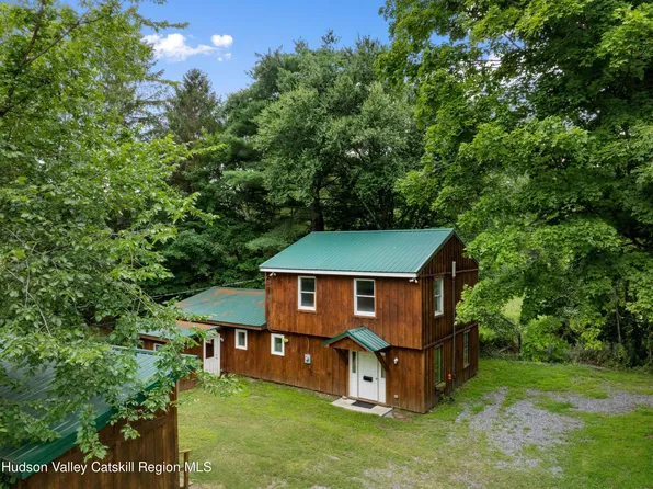 9165 New York 22, Copake, NY 12516