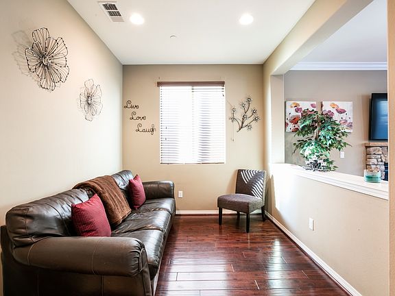 2nd image of 28331 Esplanada Dr