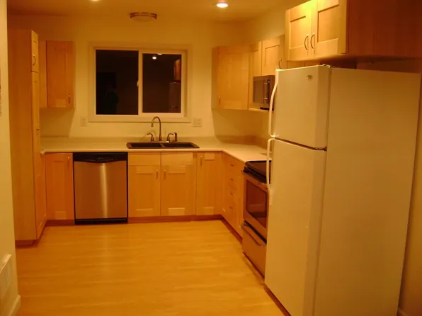 3544 Haynie Rd, Blaine, WA 98230