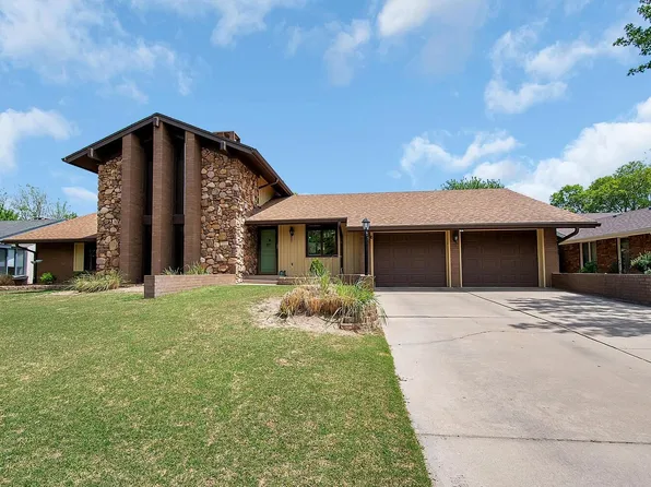 2010 N Hyacinth Ln, Wichita, KS 67203