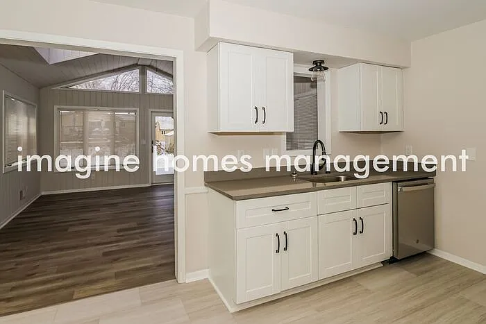 10742 Washburn Ave S — Photo 6