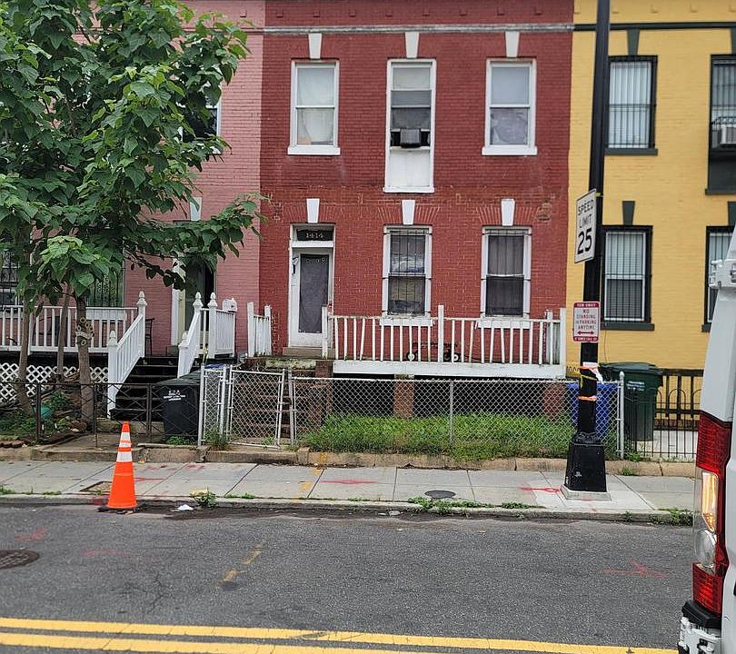 1st image of 1414 Newton St NW