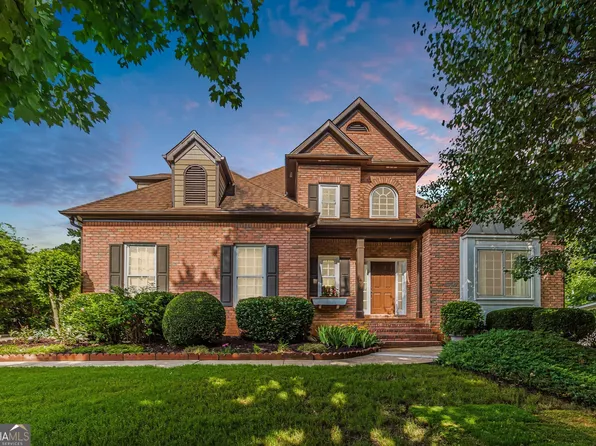 1015 Windhaven Dr, Alpharetta, GA 30005
