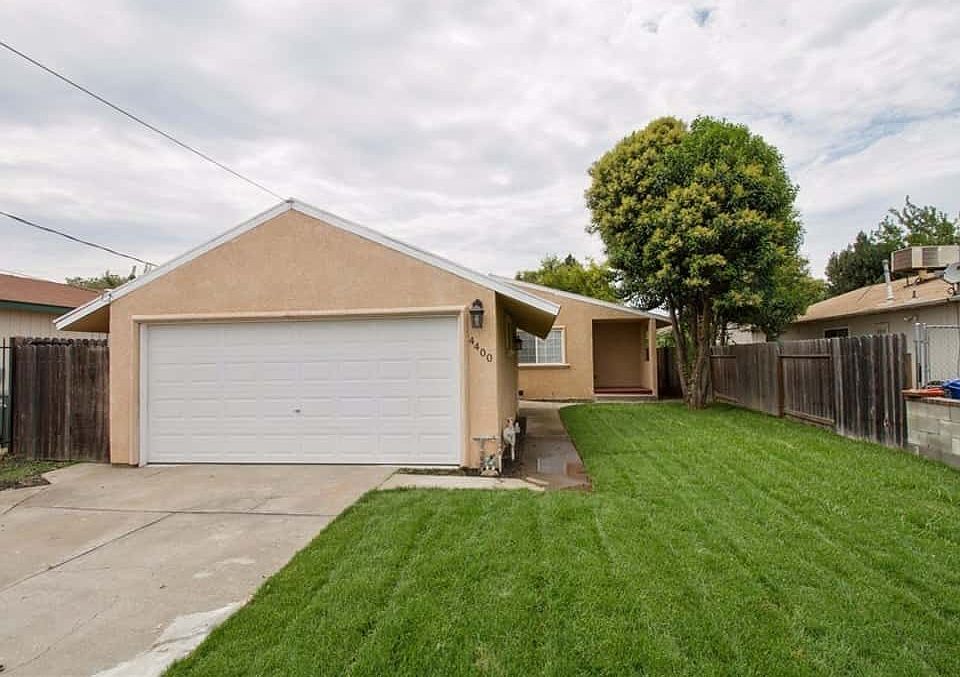 1st image of 4400 79th St