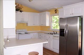 3rd image of 103 Fox Creek Ct