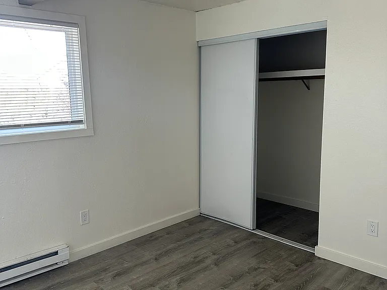 2425 SW Leonard St #3 — Photo 7