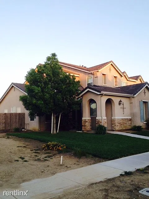 424 Morena Dr photo 1