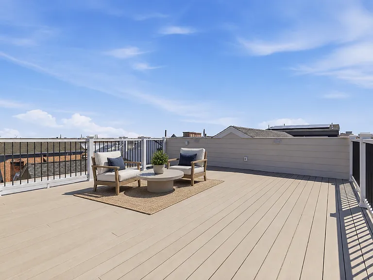 36 Virginia Ave — Photo 32