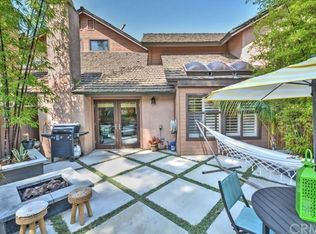 2052 Meadow View Ln, Costa Mesa, CA 92627