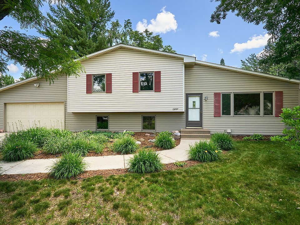 Very well-maintained 3 bedroom home