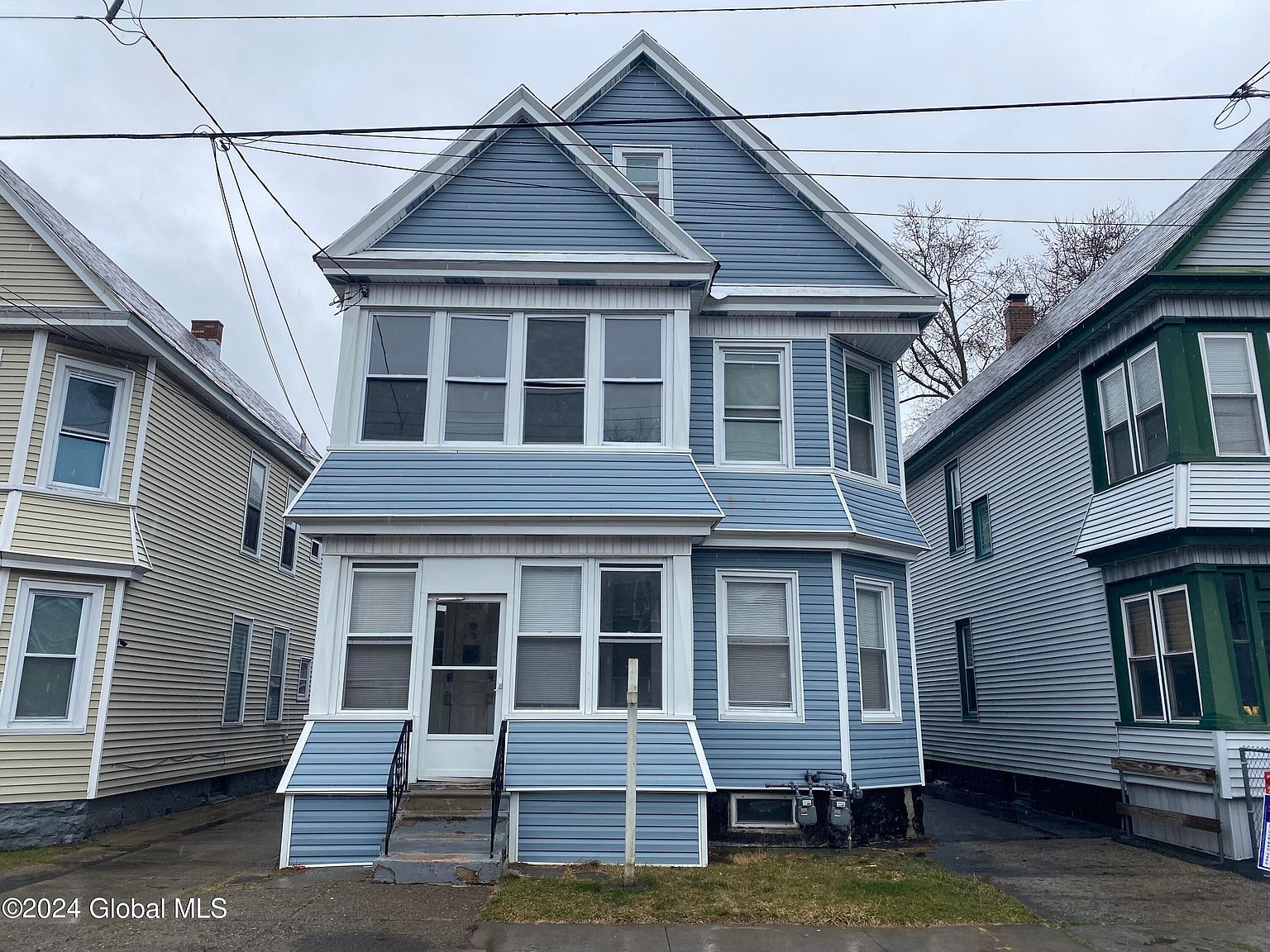 809 Grant Avenue, Schenectady, NY 12307 Zillow