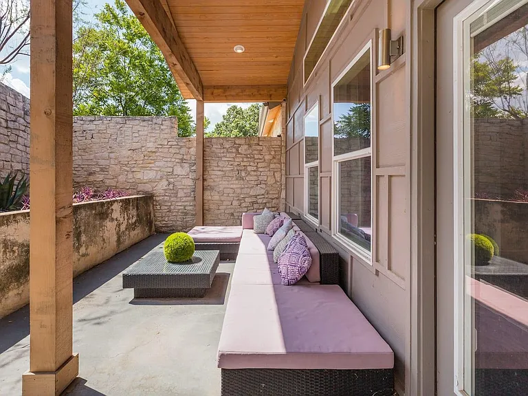 3605 Villa Ct — Photo 28