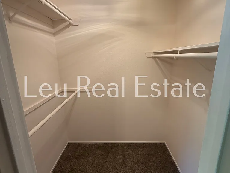 2223 Bridlewood Dr — Photo 12