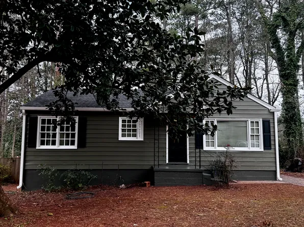 1387 Midview Dr, Decatur, GA 30032