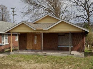 694 Spring St, Memphis, TN 38112