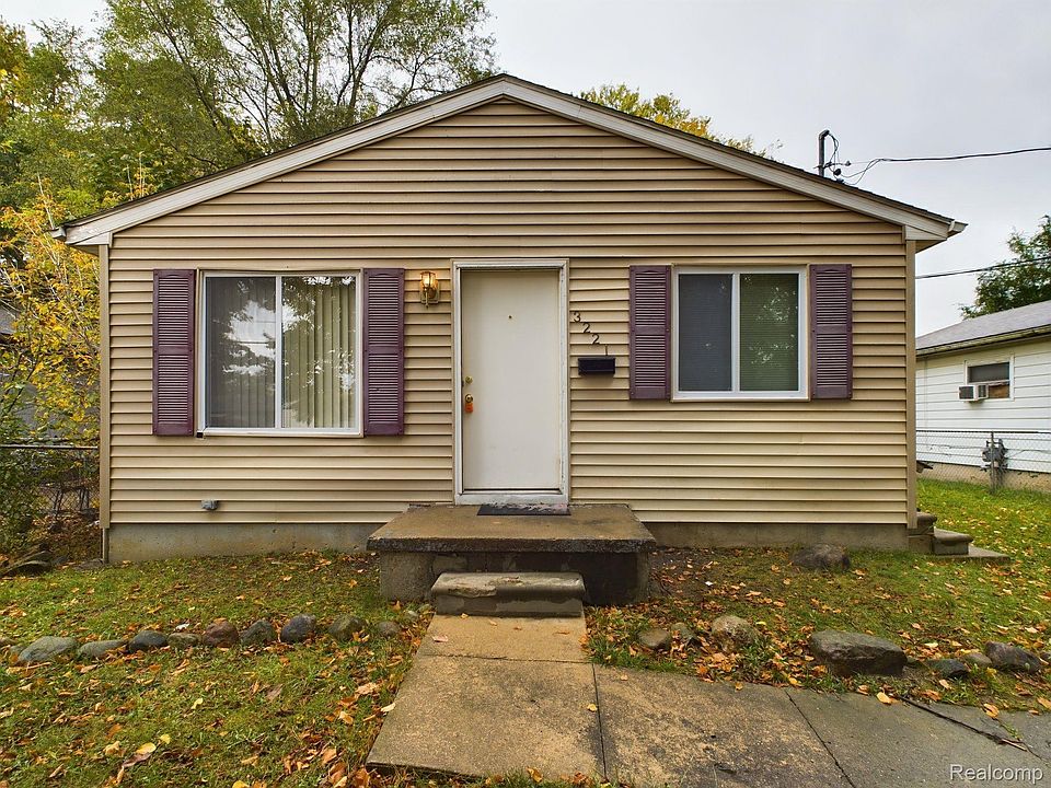 1st image of 3221 Montana Ave