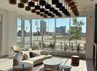 412 Silver Maple Rd #PENTHOUSE 103, Oakville, ON L6H 7X8