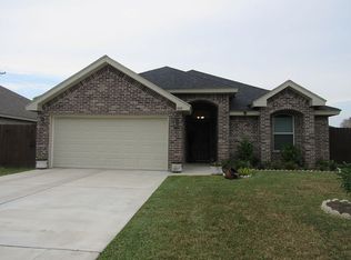 909 E Leggett Rd, Harlingen, TX 78550