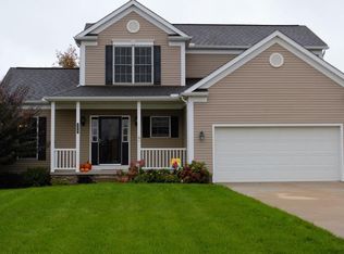 779 Longbrook Dr, Wadsworth, OH 44281