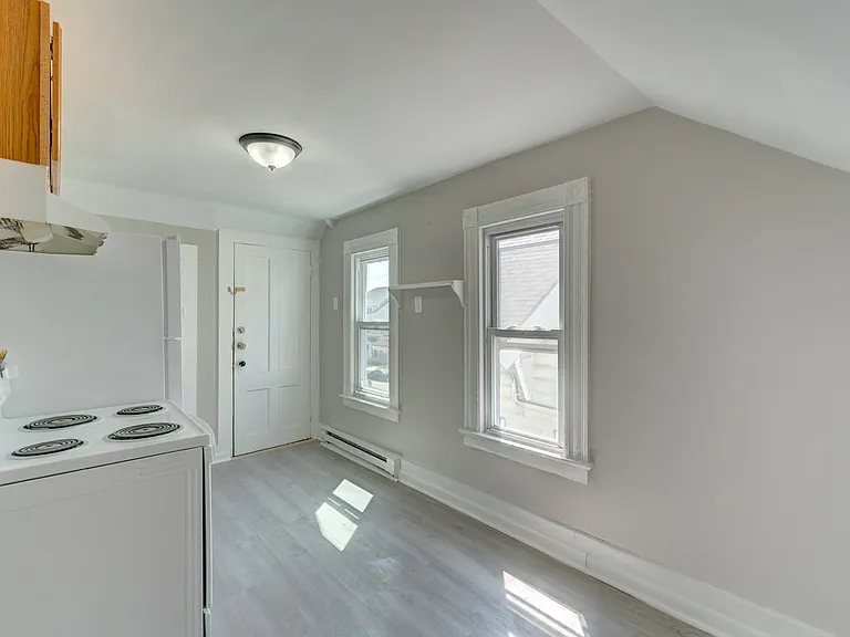 280 Lombard St #3 — Photo 10