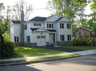 74 Washington Ave, Chatham, NJ 07928