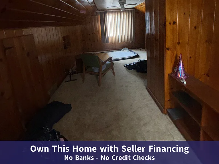 501 E Marengo Ave — Photo 18