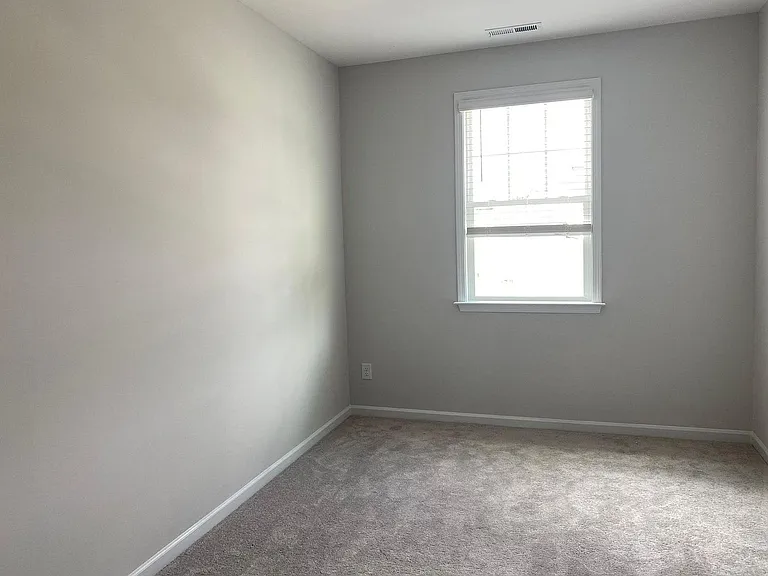 1351 Fitchie Pl — Photo 9