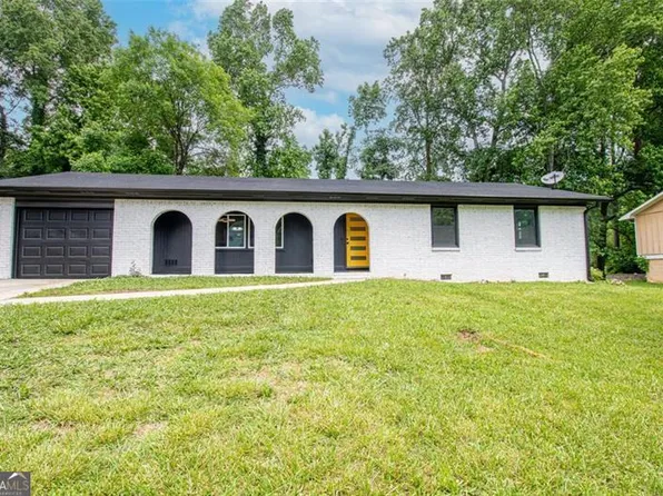 3888 Emerald North Dr, Decatur, GA 30035