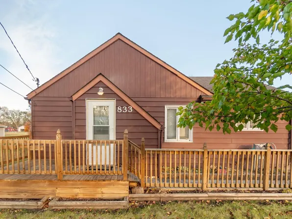 833 Jones Rd, Evansdale, IA 50707