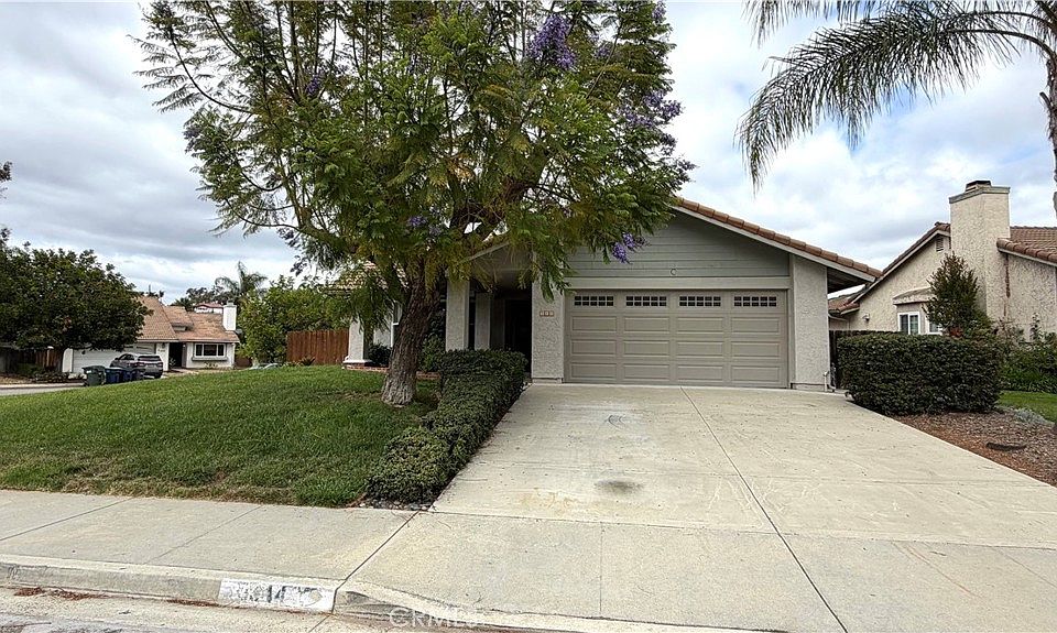 1st image of 344 Elkhorn Ln