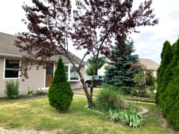 2412 Dora St, Franklin Park, IL 60131