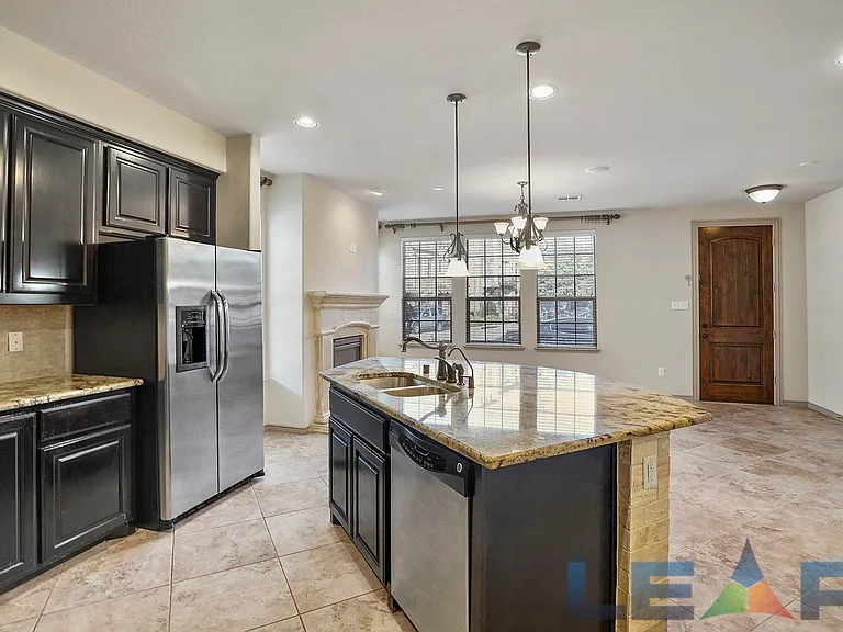7931 Belinda Ln — Photo 9