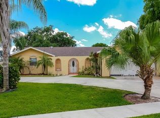 12666 Westport Cir, Wellington, FL 33414