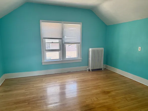 724 E Walnut St #724, Green Bay, WI 54301