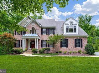 921 Heatherfield Ln, Millersville, MD