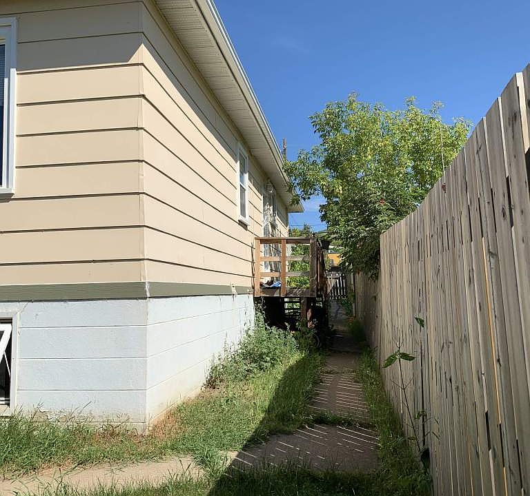 2nd image of 9409 98th St