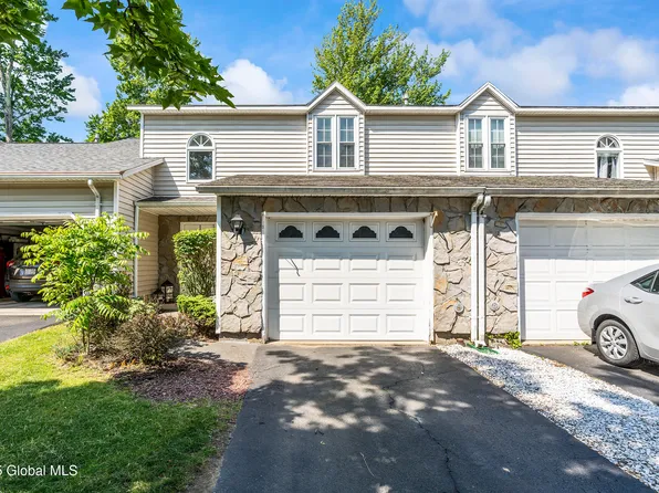 3 Woodside Drive, Albany, NY 12208
