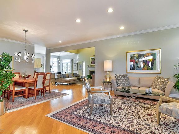 5th image of 83 Spyglass Dr