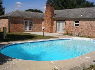 3865 Lynn Ora Dr, Pensacola, FL 32504