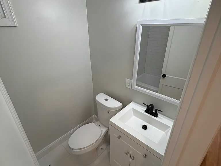 1831 Corcoran St NE #2 — Photo 7