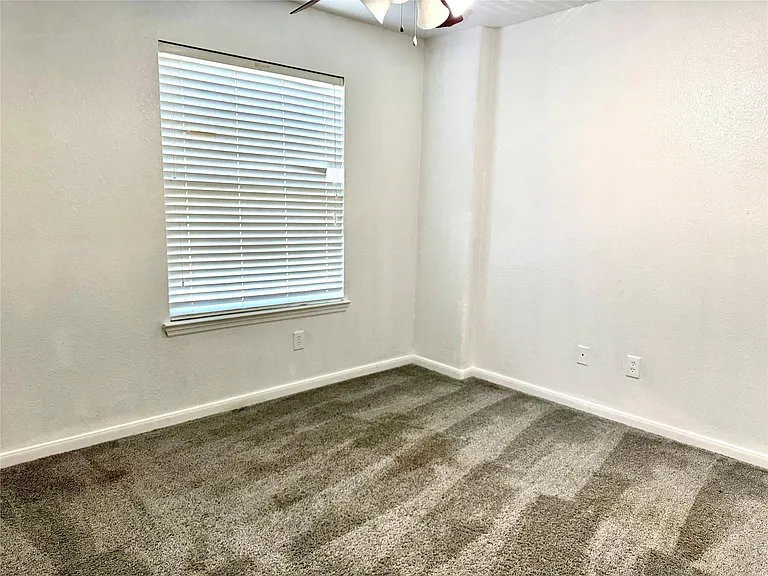 8435 Resada Park Ln — Photo 19