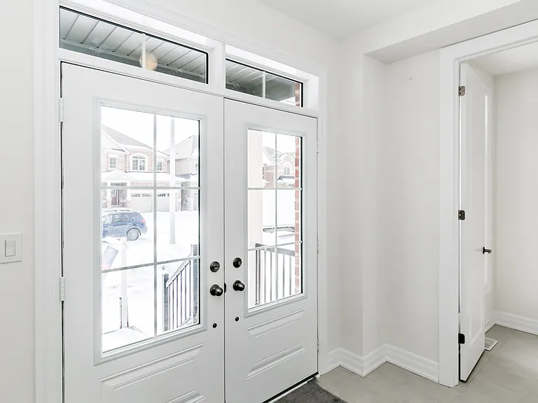 1024 Wickham Rd — Photo 2
