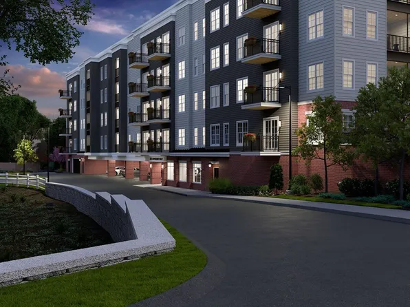 50 Coppersmith Way #107, Canton, MA 02021