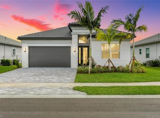 11481 Jacaranda Dr, Naples, FL 34120