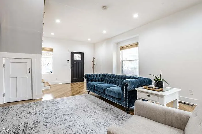3220 N Park Ave — Photo 12